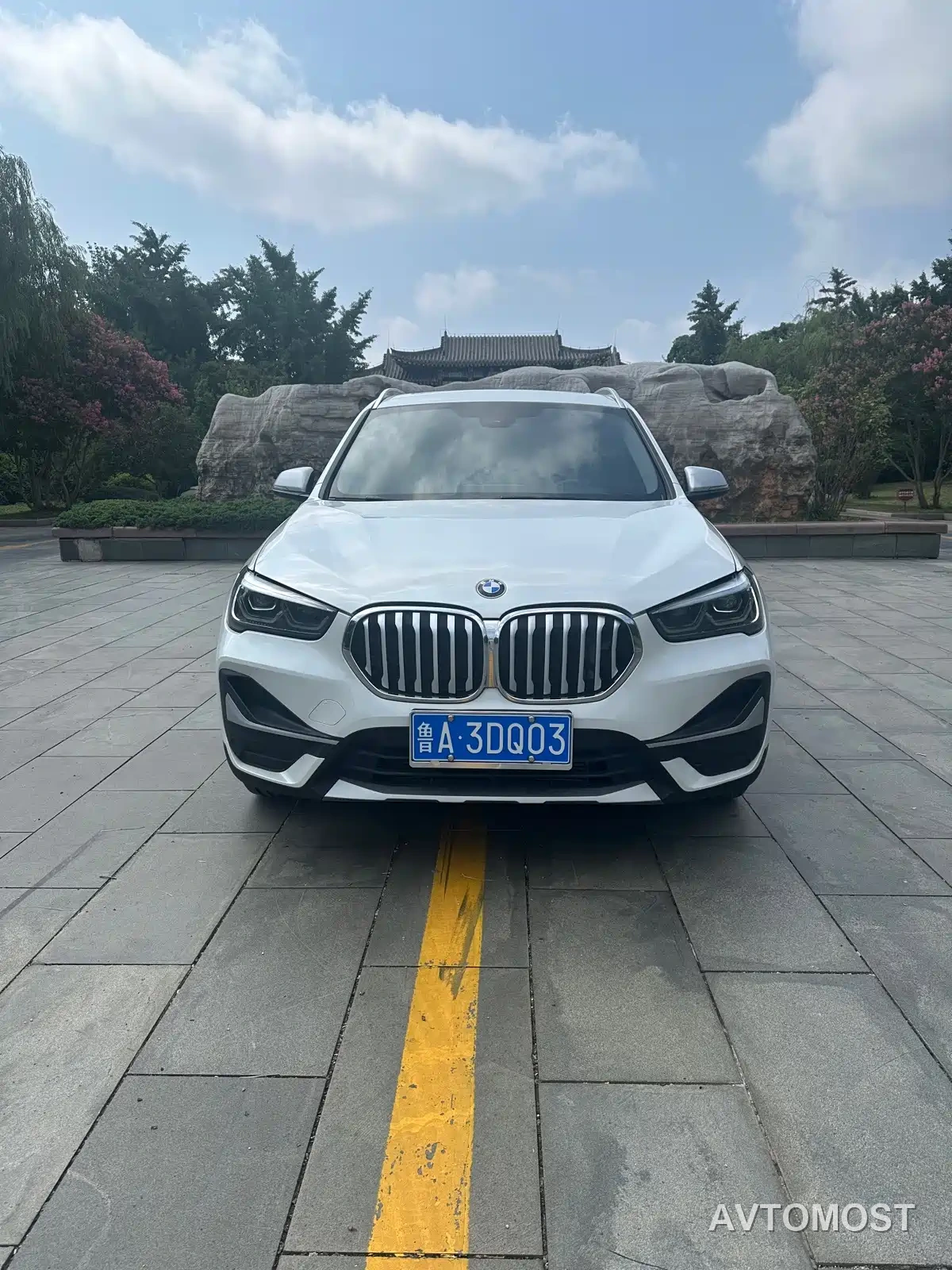 BMW X1 2022 Facelift xDrive25Li Premium Edition — фото 2