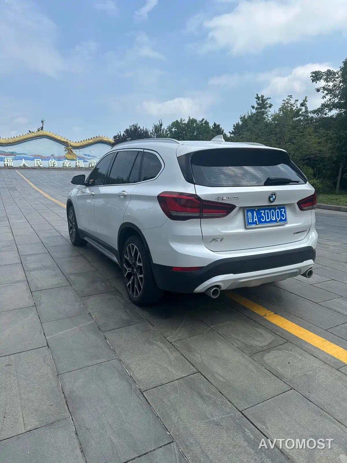 BMW X1 2022 Facelift xDrive25Li Premium Edition — фото 4