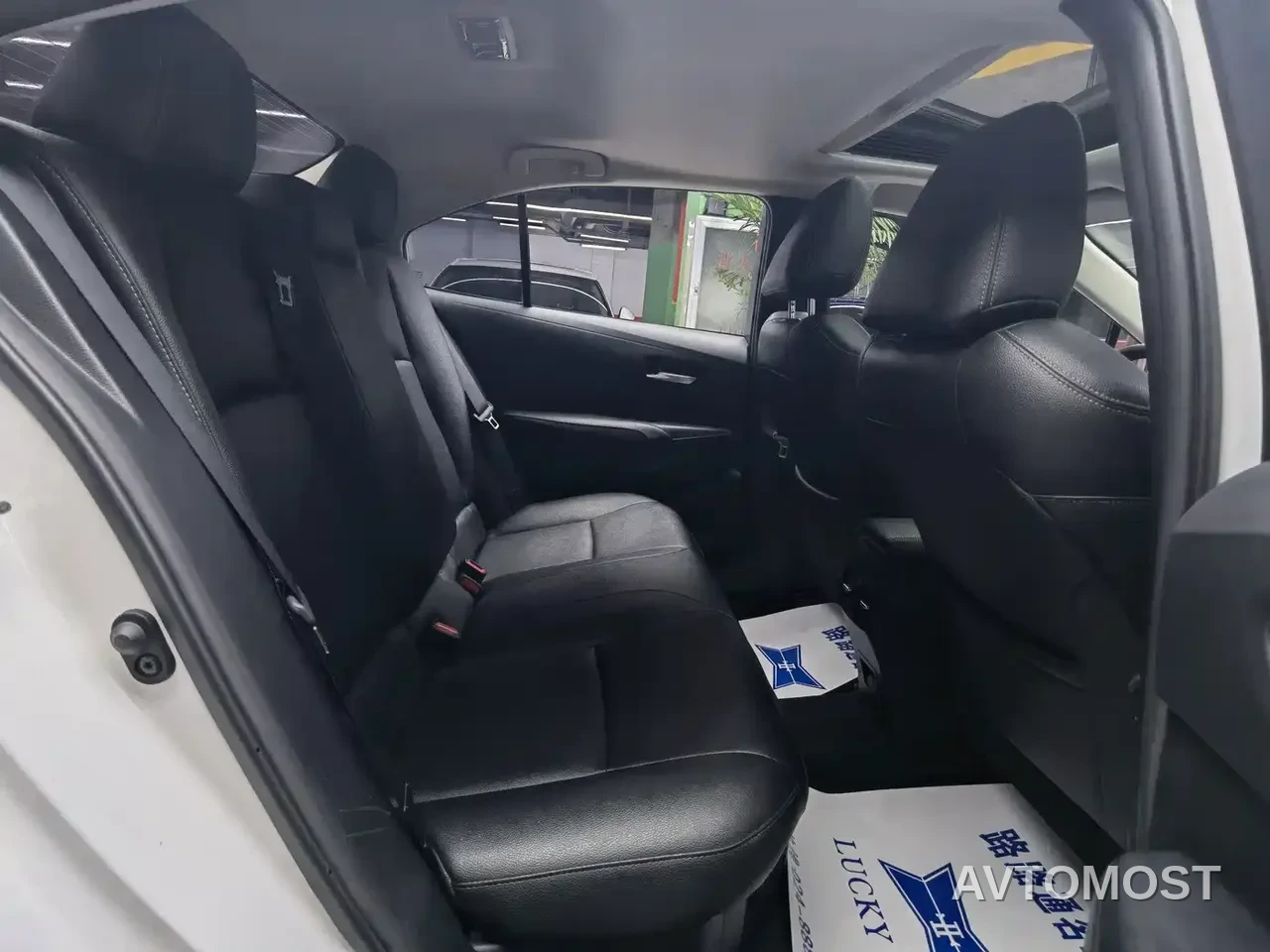 Toyota Corolla 2021 Hybrid 1.8L E-CVT Elite Edition — фото 9