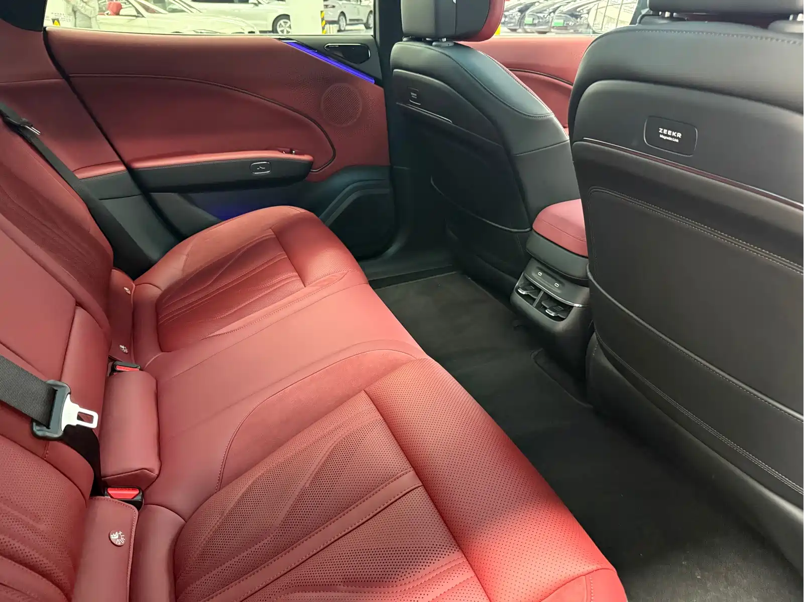 Zeekr 007GT 2025 AWD Smart Drive 75kWh — фото 10