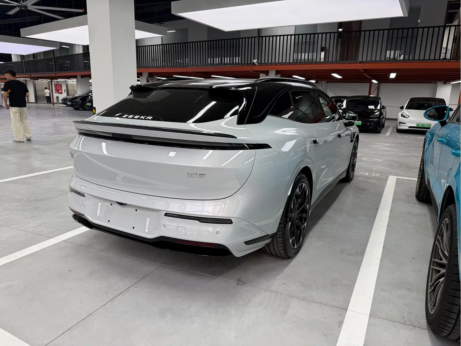 Zeekr 007GT 2025 AWD Smart Drive 75kWh — фото 15