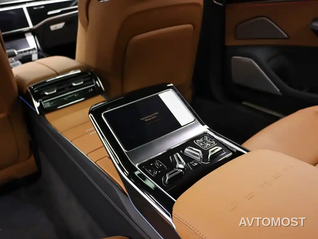 Audi A8 2025 A8L Horch Founder Edition 55TFSI — фото 20