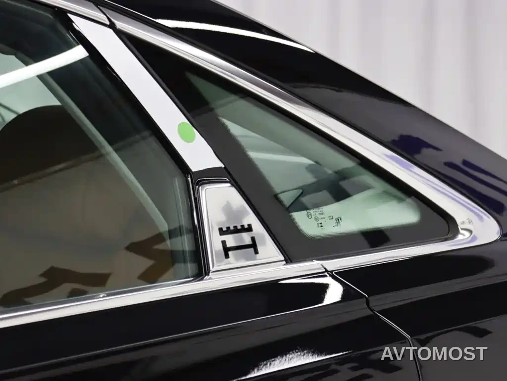 Audi A8 2025 A8L Horch Founder Edition 55TFSI — фото 32