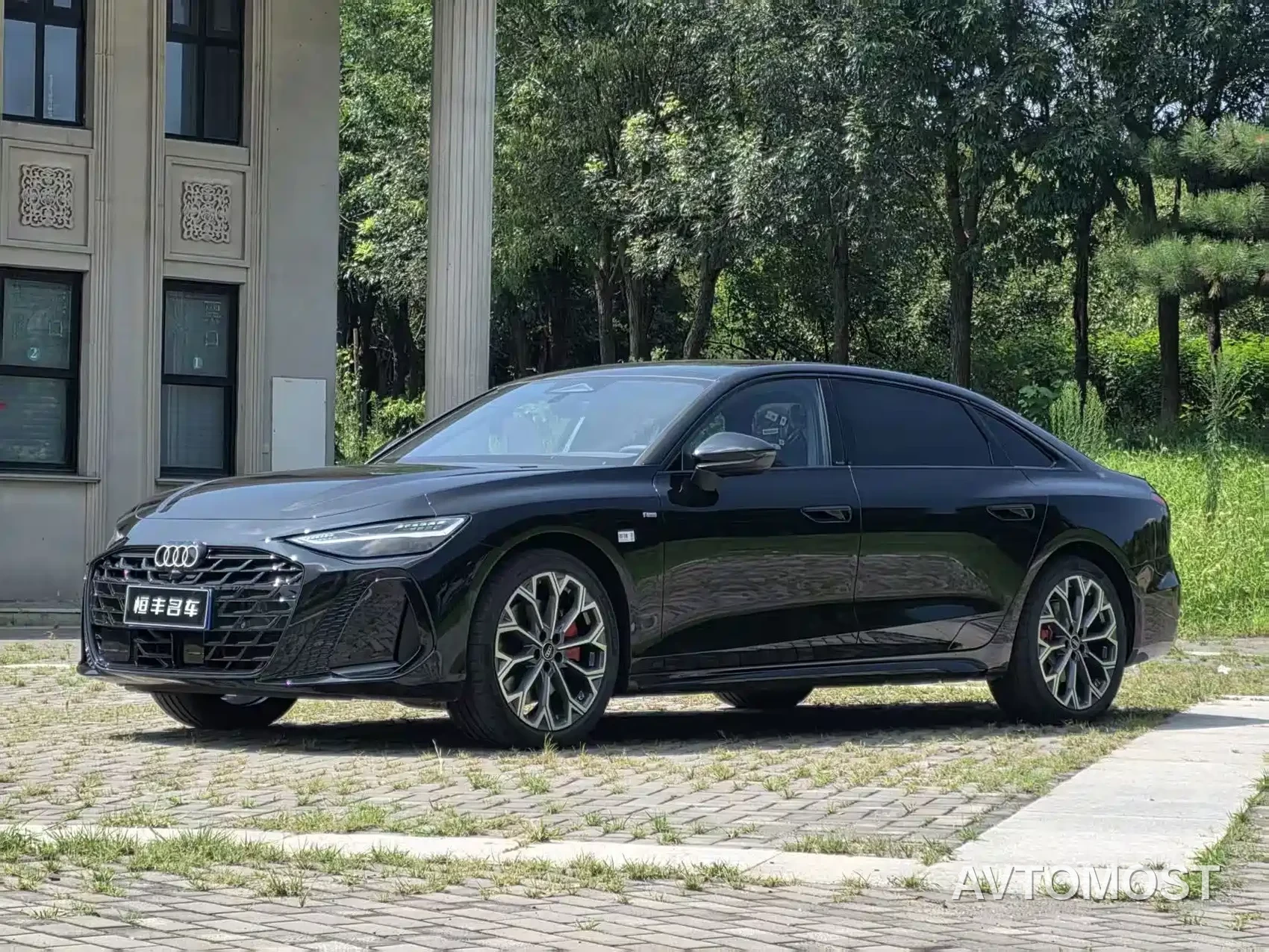 Audi A6L 2026 Model 2.0T High Power Sport Edition — фото 1