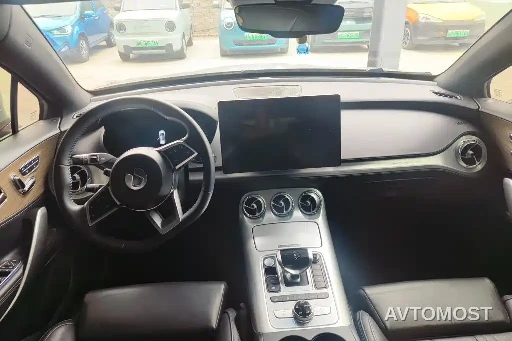 Denza X 2020 Model PHEV Flagship Edition — фото 12