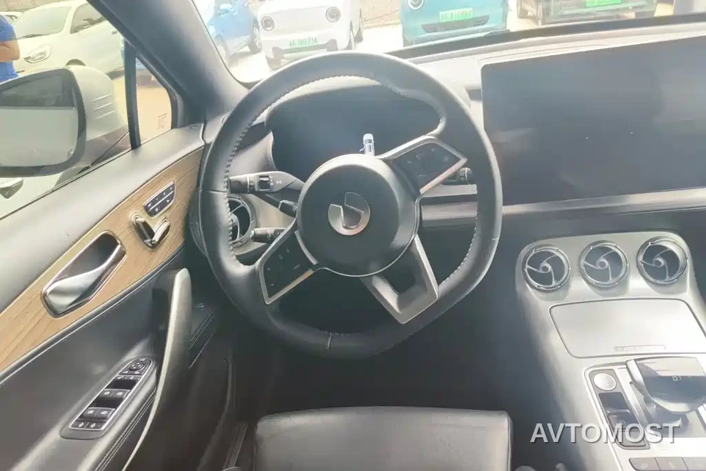 Denza X 2020 Model PHEV Flagship Edition — фото 15