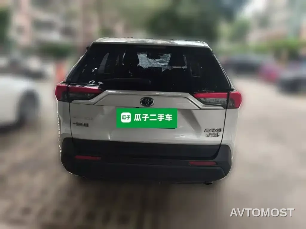Toyota RAV4 Rongfang Dual Engine E+ 2021 2.5L 2WD Elite Pro — фото 5