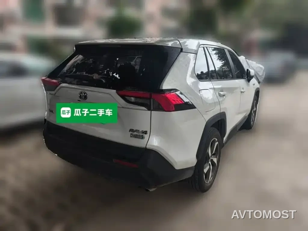 Toyota RAV4 Rongfang Dual Engine E+ 2021 2.5L 2WD Elite Pro — фото 6
