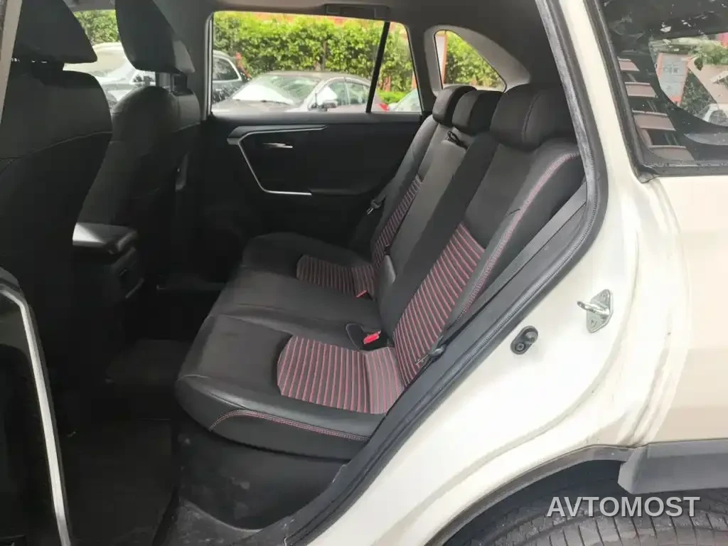 Toyota RAV4 Rongfang Dual Engine E+ 2021 2.5L 2WD Elite Pro — фото 17