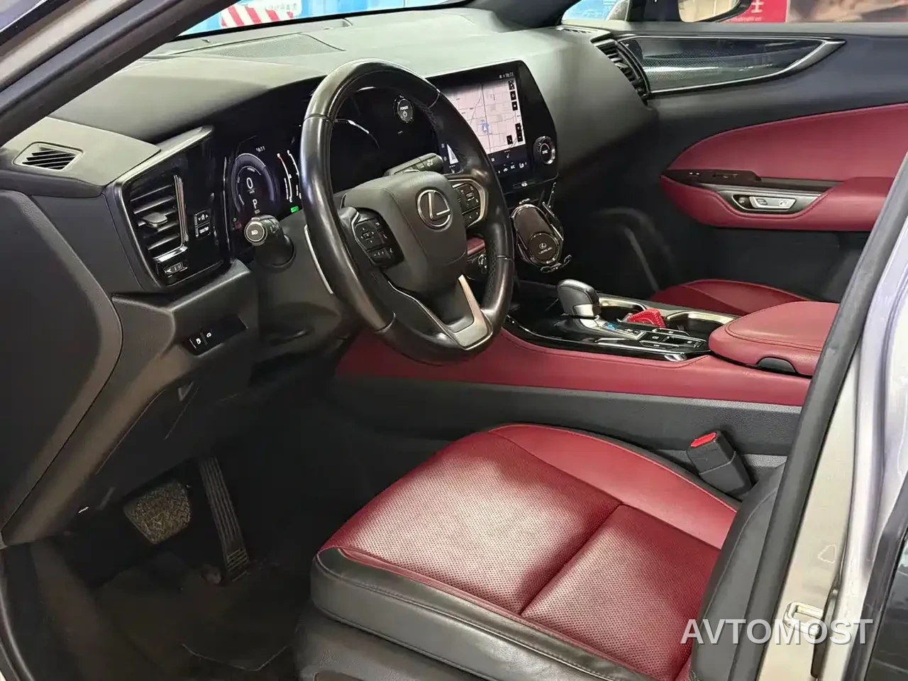 Lexus NX 2022 350h FWD Joy Creation Edition — фото 10
