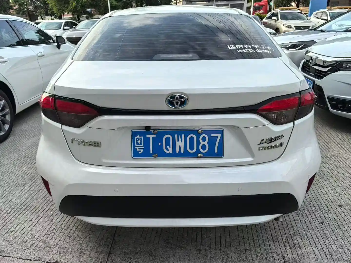 Toyota Levin 2021 Dual Engine 1.8H E-CVT Luxury Edition — фото 4