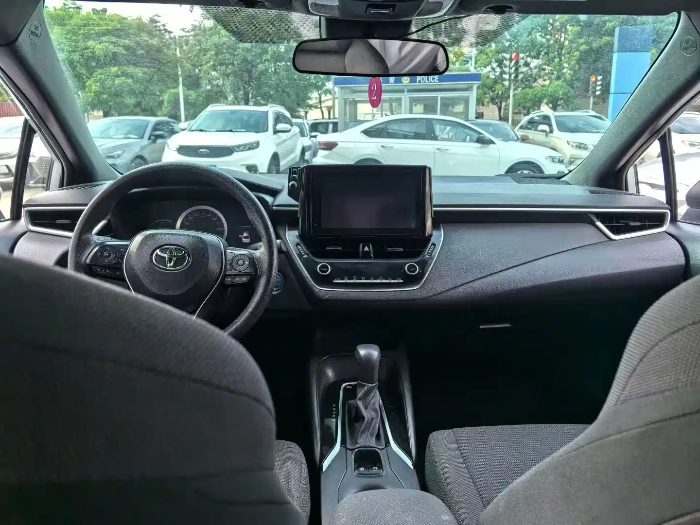 Toyota Levin 2021 Dual Engine 1.8H E-CVT Luxury Edition — фото 8