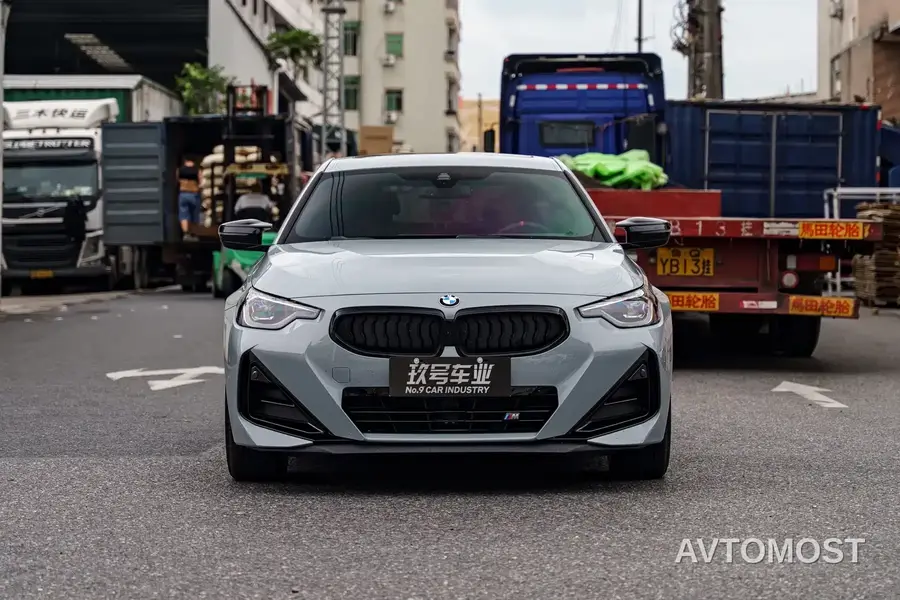 BMW M240i 2026 M240i xDrive