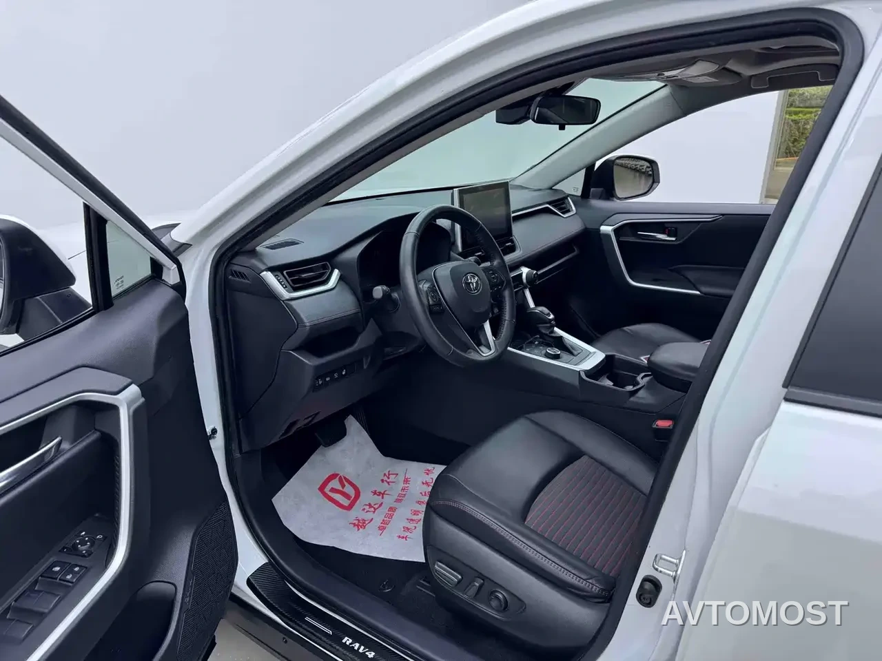 Toyota RAV4 Rongfang Dual Engine E+ 2021 2.5L 2WD Elite Pro — фото 7