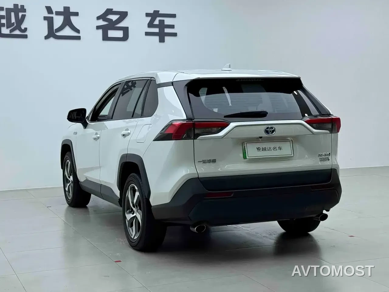 Toyota RAV4 Rongfang Dual Engine E+ 2021 2.5L 2WD Elite Pro — фото 19