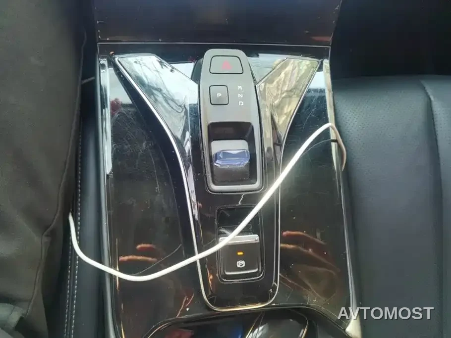 Dongfeng Aeolus Haohan 2023 DH-i 1.5T Premium Edition — фото 13