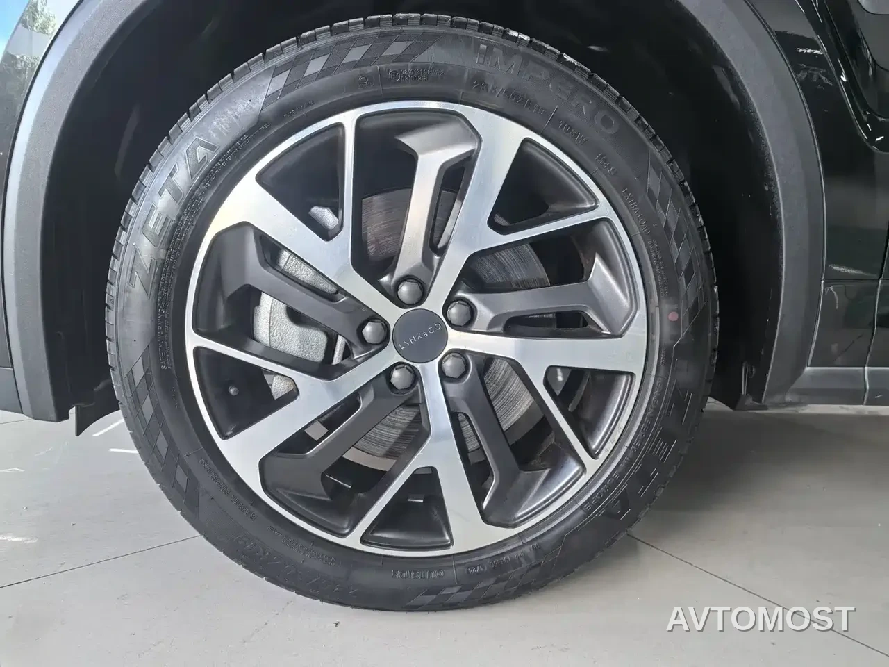 Lynk & Co 01 EM-P 2021 1.5TD PHEV Halo — фото 12