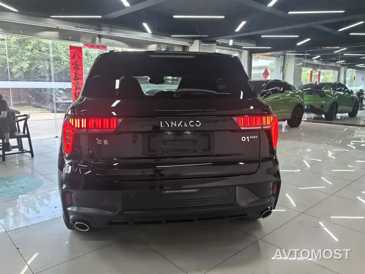 Lynk & Co 01 EM-P 2021 1.5TD PHEV Halo — фото 15