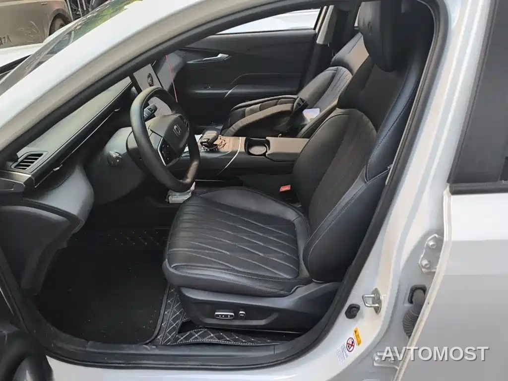 Changan Qiyuan A05 2024 Deluxe Edition 70 Leading — фото 8