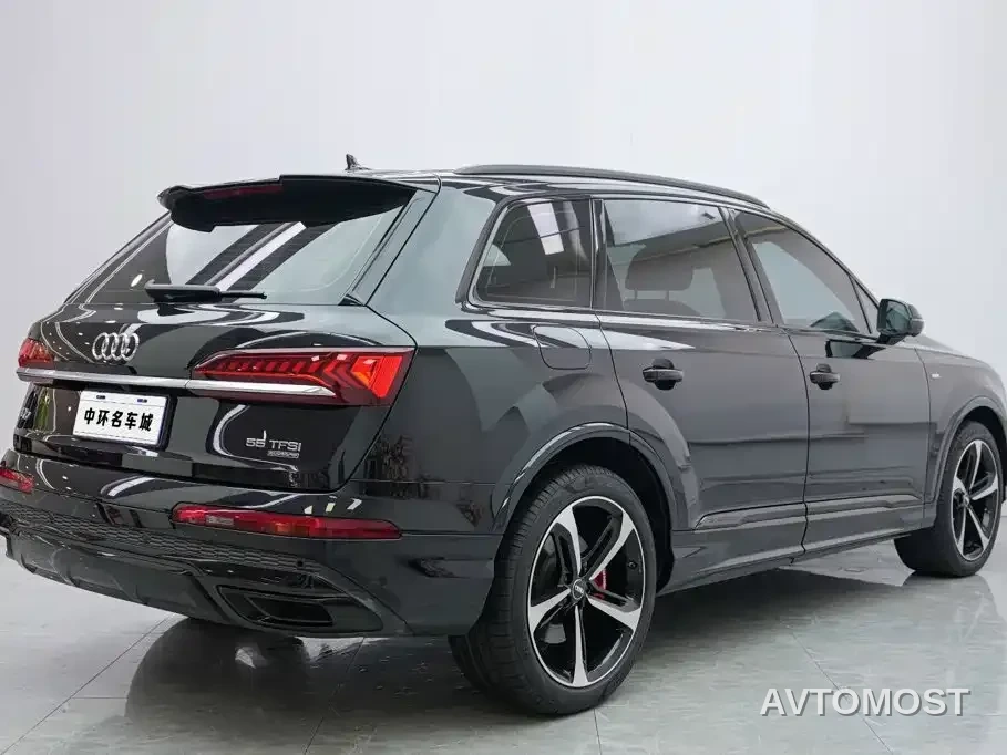 Audi Q7 2021 55 TFSI quattro S line Sport — фото 17