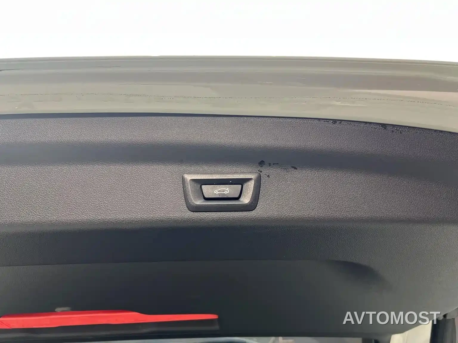 BMW iX1 2023 eDrive25L M Sport Package — фото 15