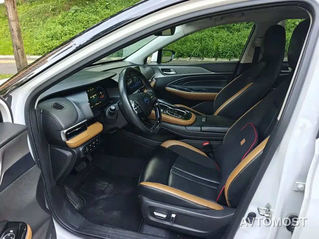 GAC Group EA6 2021 Prestige Edition — фото 13