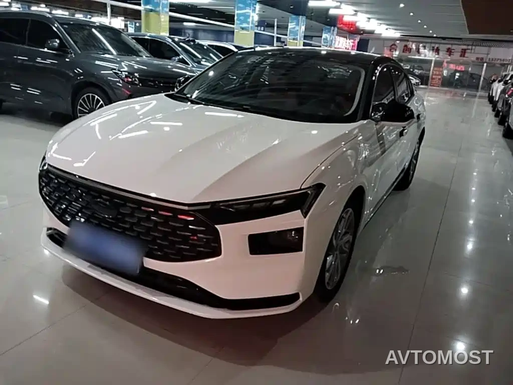 Ford Mondeo 2022 EcoBoost 245 Luxury Edition — фото 2
