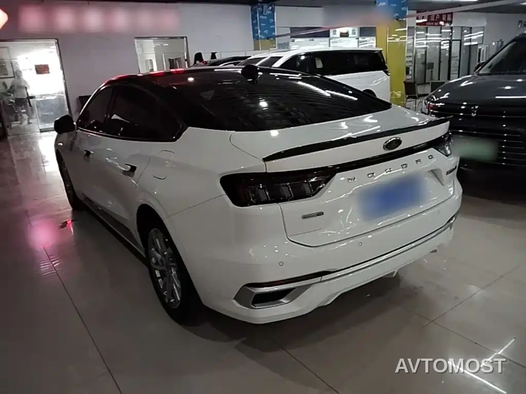 Ford Mondeo 2022 EcoBoost 245 Luxury Edition — фото 5