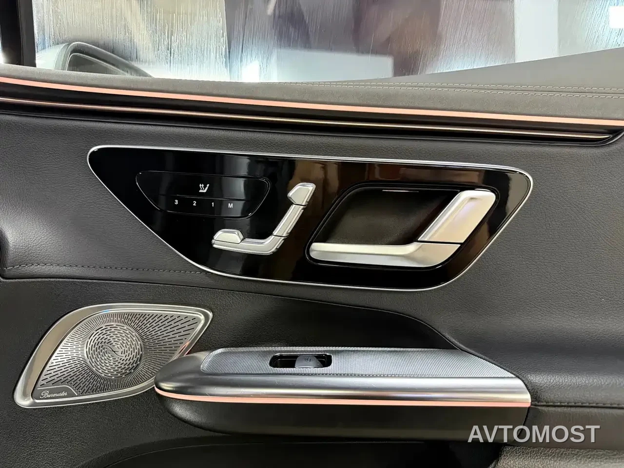 Mercedes-Benz EQE 2022 350 Pioneer Edition — фото 10