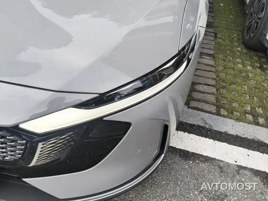 Mazda EZ-6 2024 Extended Range 200 Premium Edition — фото 5