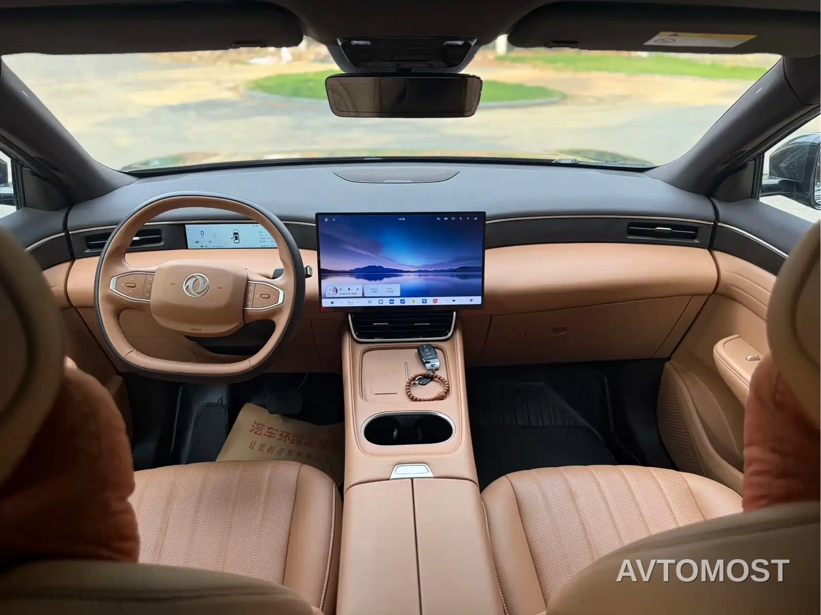 Dongfeng Aeolus L8 2025 Plug-in Hybrid — фото 6