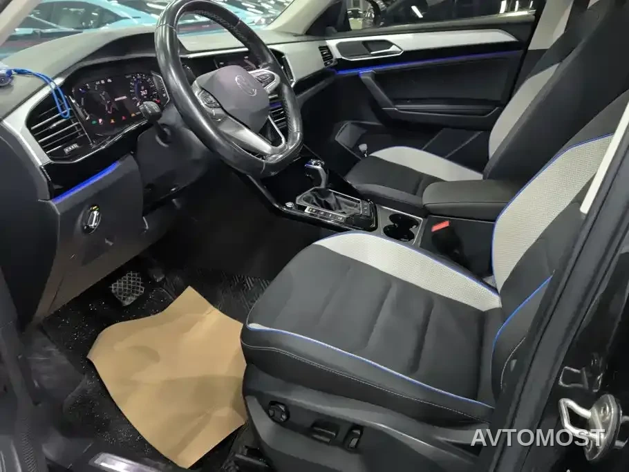 Volkswagen Tayron GTE Plug-in Hybrid 2020 1.4T Premium — фото 6