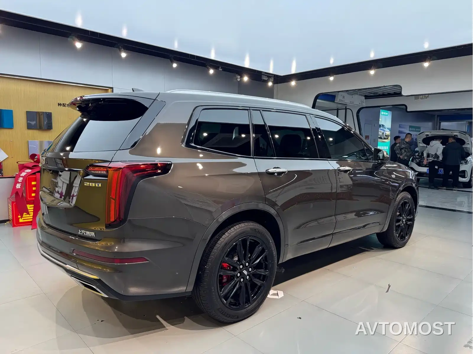 Cadillac XT6 2022 2.0T 6-Seater 4WD Luxury Edition — фото 3