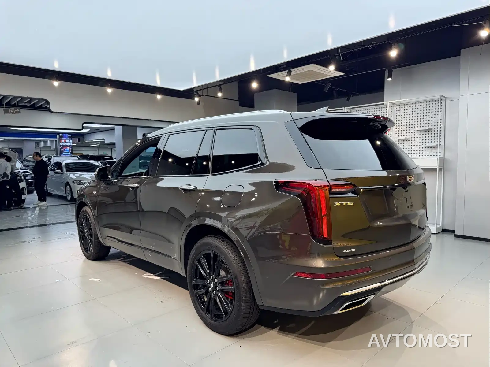 Cadillac XT6 2022 2.0T 6-Seater 4WD Luxury Edition — фото 4