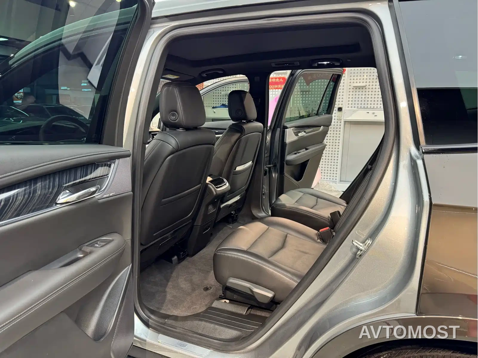 Cadillac XT6 2022 2.0T 6-Seater 4WD Luxury Edition — фото 8