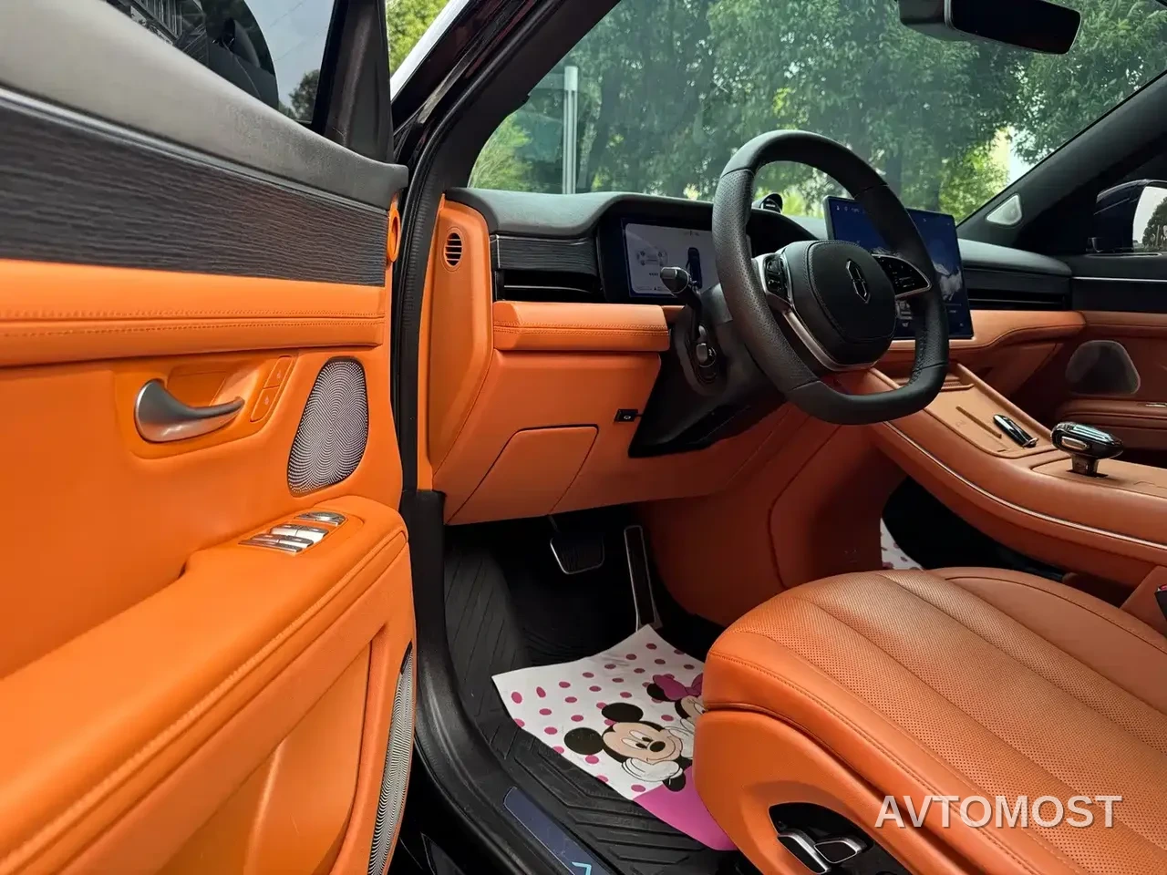 AITO M7 2024 1.5T Smart AWD Max Edition 5-Seater — фото 10