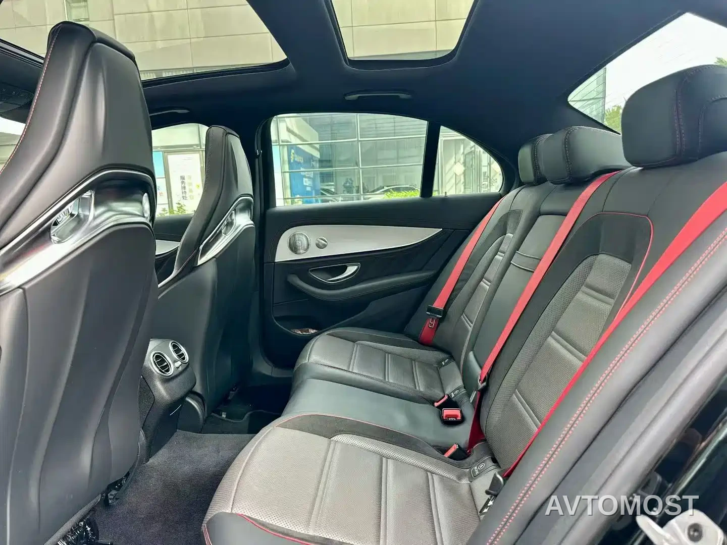 Mercedes-Benz E-Class AMG 2021 AMG E 53 4MATIC+ — фото 4