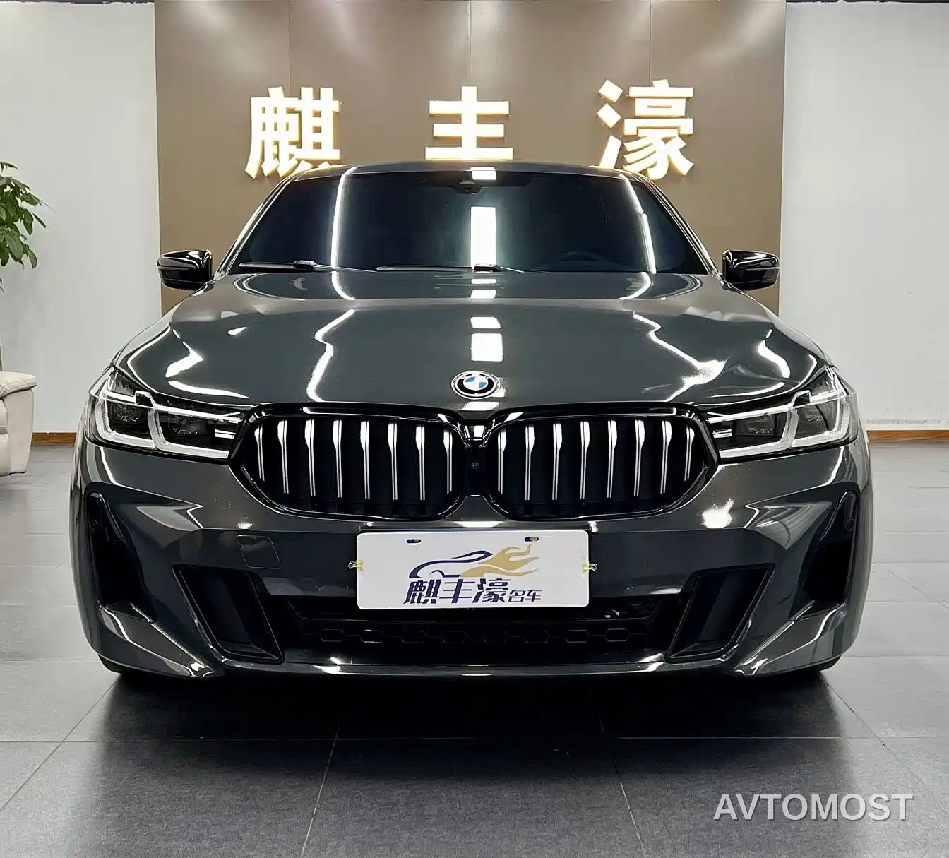 BMW 6 Series GT 2022 Model 630i M Sport Package — фото 2