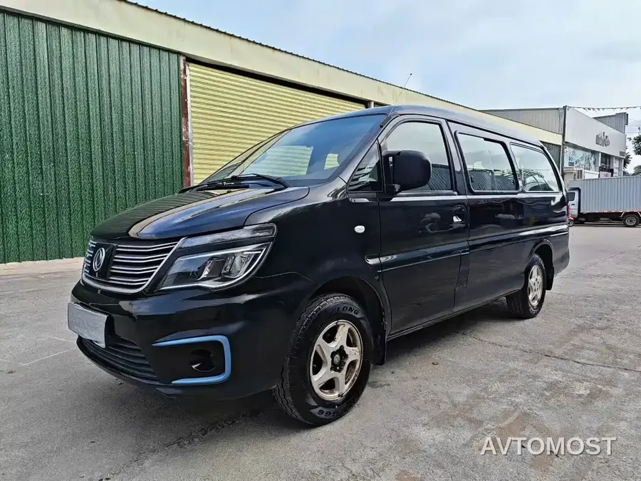 Dongfeng Fengxing Lingzhi New Energy 2020 Comfort 9-Seater