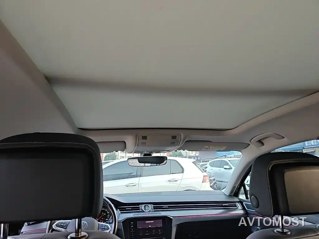 Volkswagen Magotan 2020 330TSI DSG Luxury — фото 18