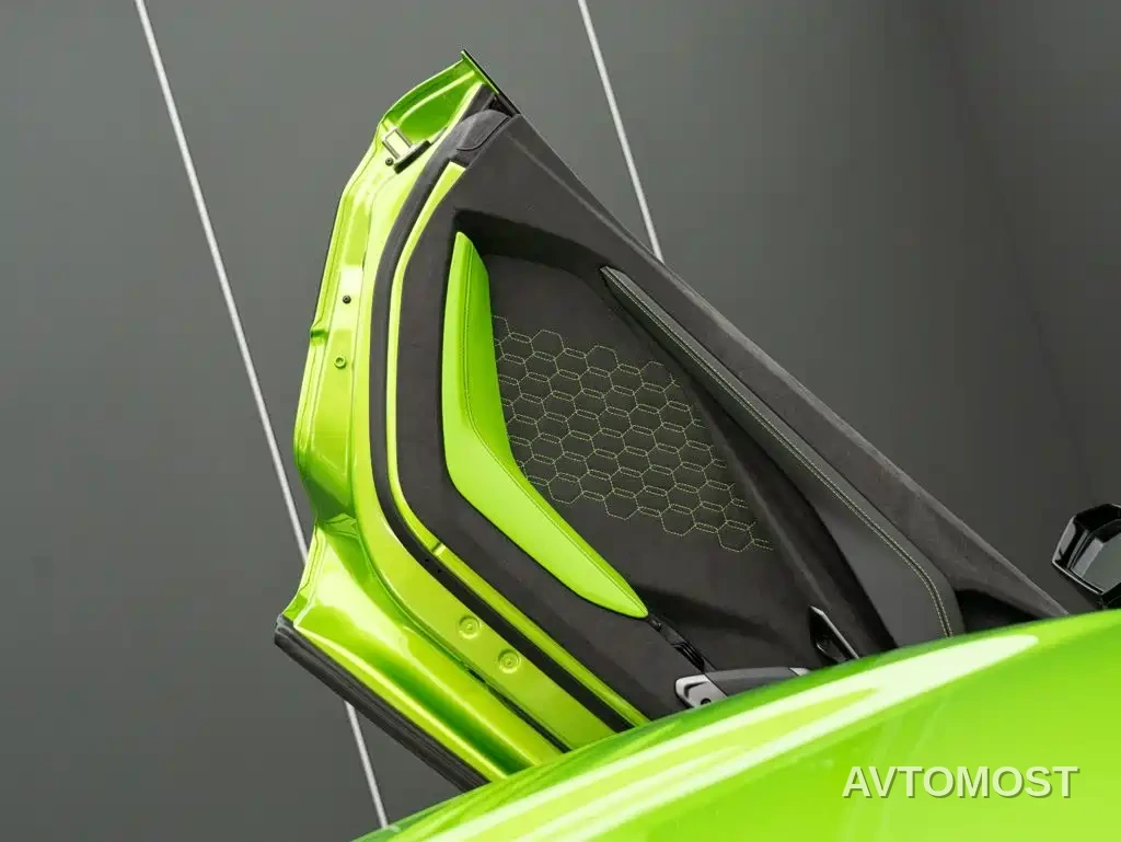 Lamborghini Revuelto 2023 6.5L PHEV Standard — фото 15