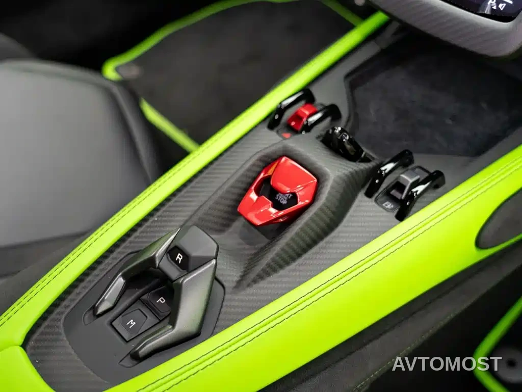 Lamborghini Revuelto 2023 6.5L PHEV Standard — фото 20
