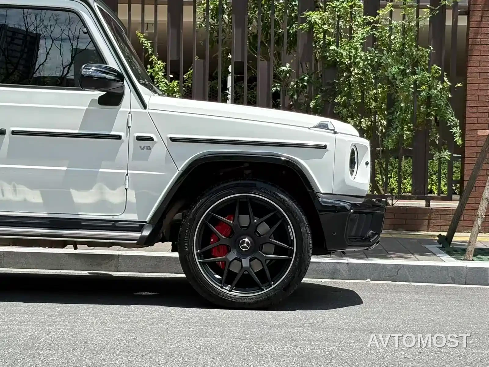 Mercedes-Benz G-Class 2022 G 500 — фото 7