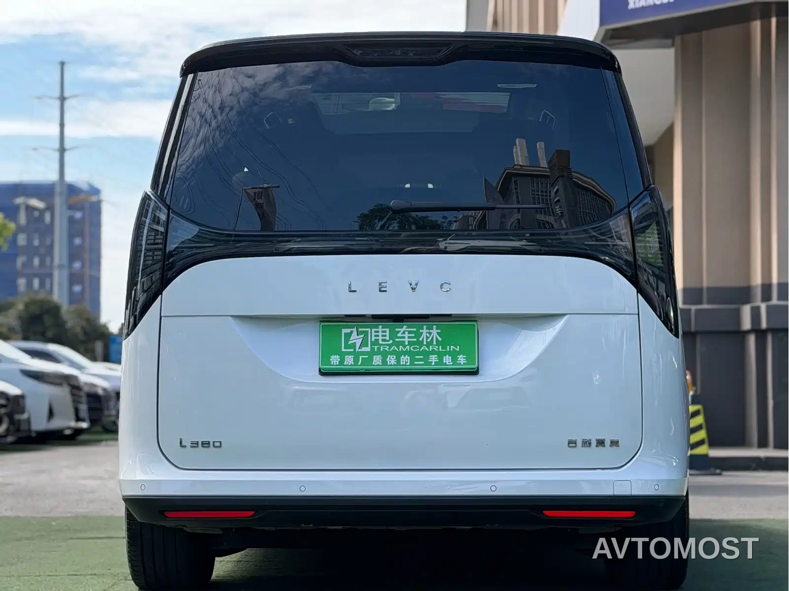 Geely Galaxy Yizhen L380 2024 140kWh 6-Seater AWD Ultra — фото 23