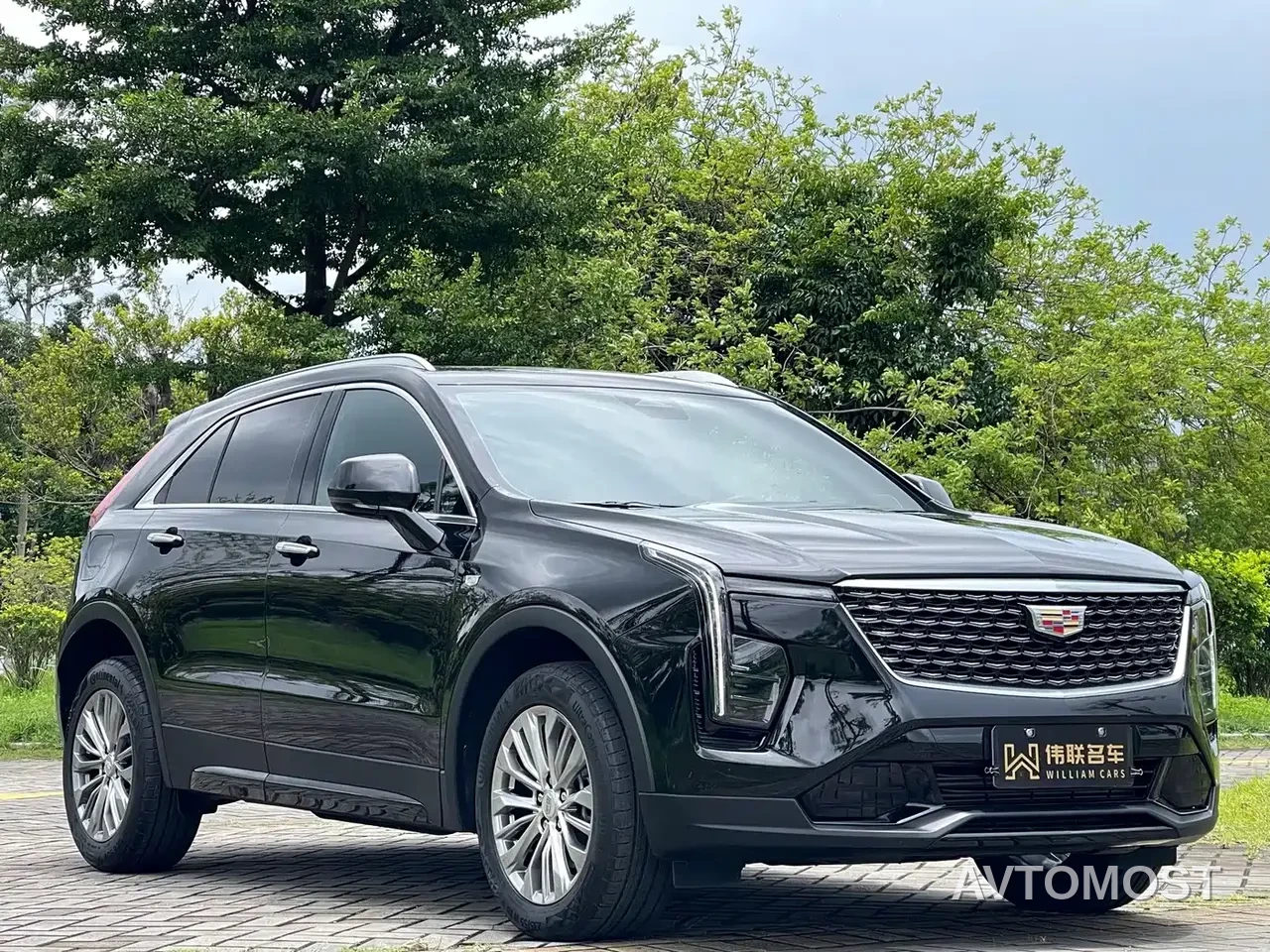 Cadillac XT4 2026 Model Luxury Type — фото 3
