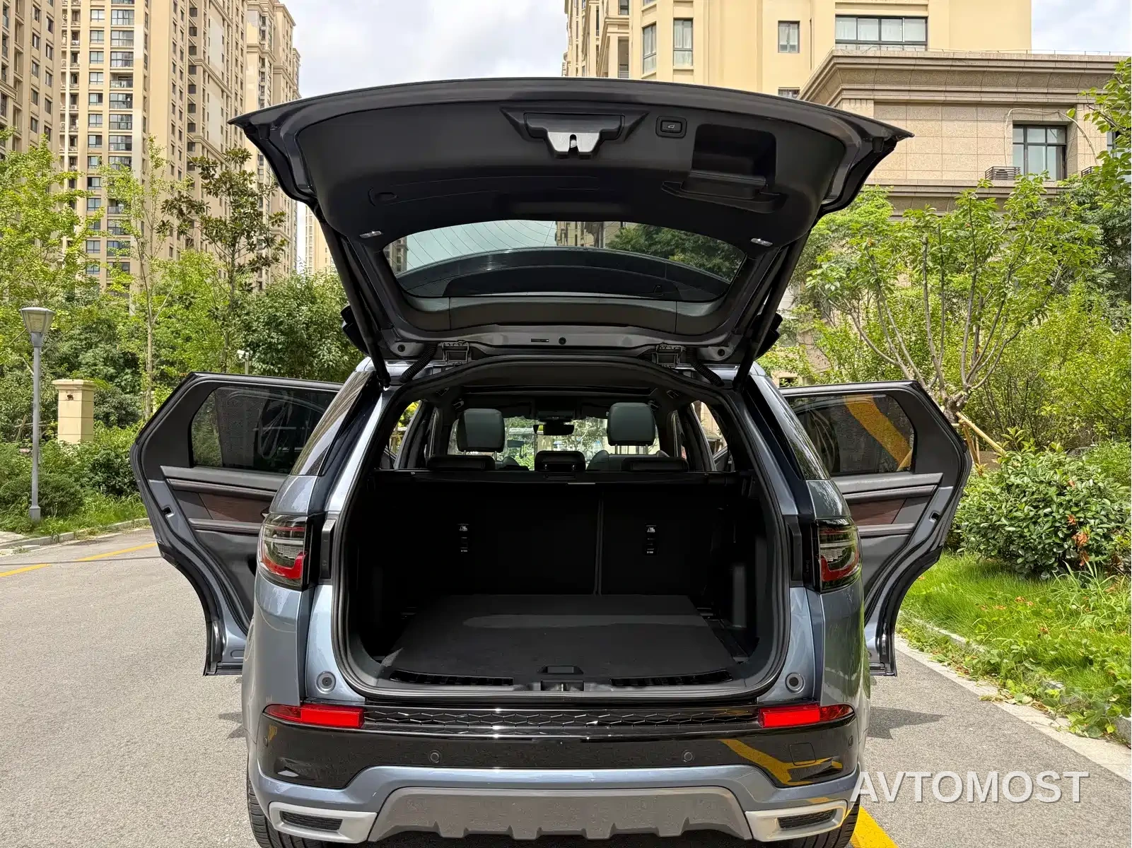 Land Rover Discovery Sport 2021 249PS R-Dynamic S Performance Edition — фото 9