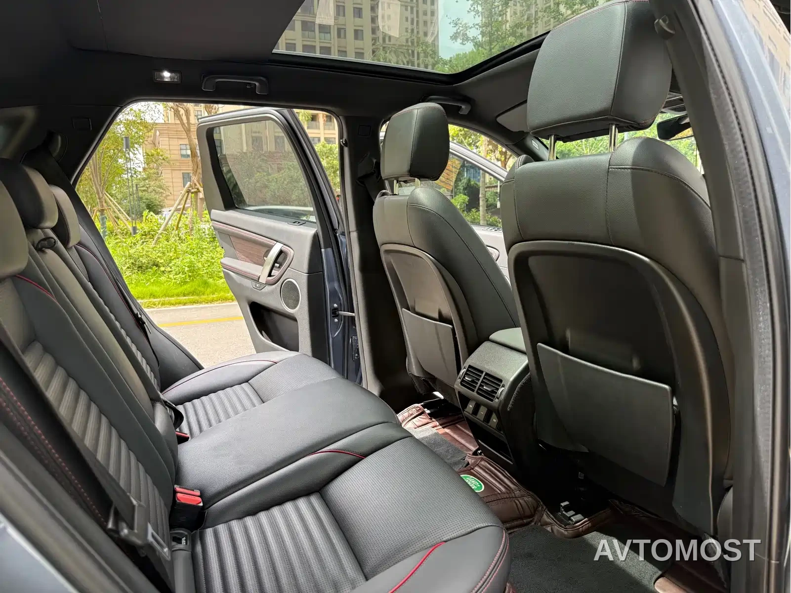 Land Rover Discovery Sport 2021 249PS R-Dynamic S Performance Edition — фото 10