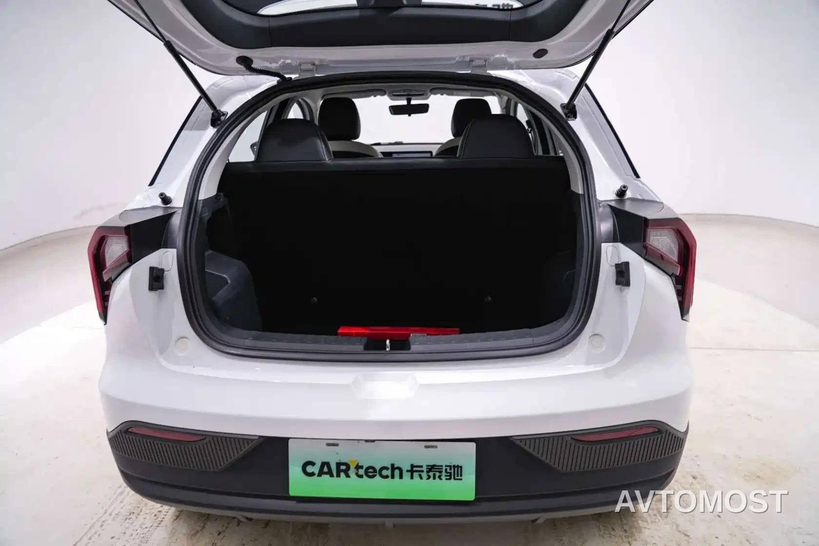 Geely Geometry E Firefly 2022 320KM Well-behaved Tiger 4-seater — фото 20