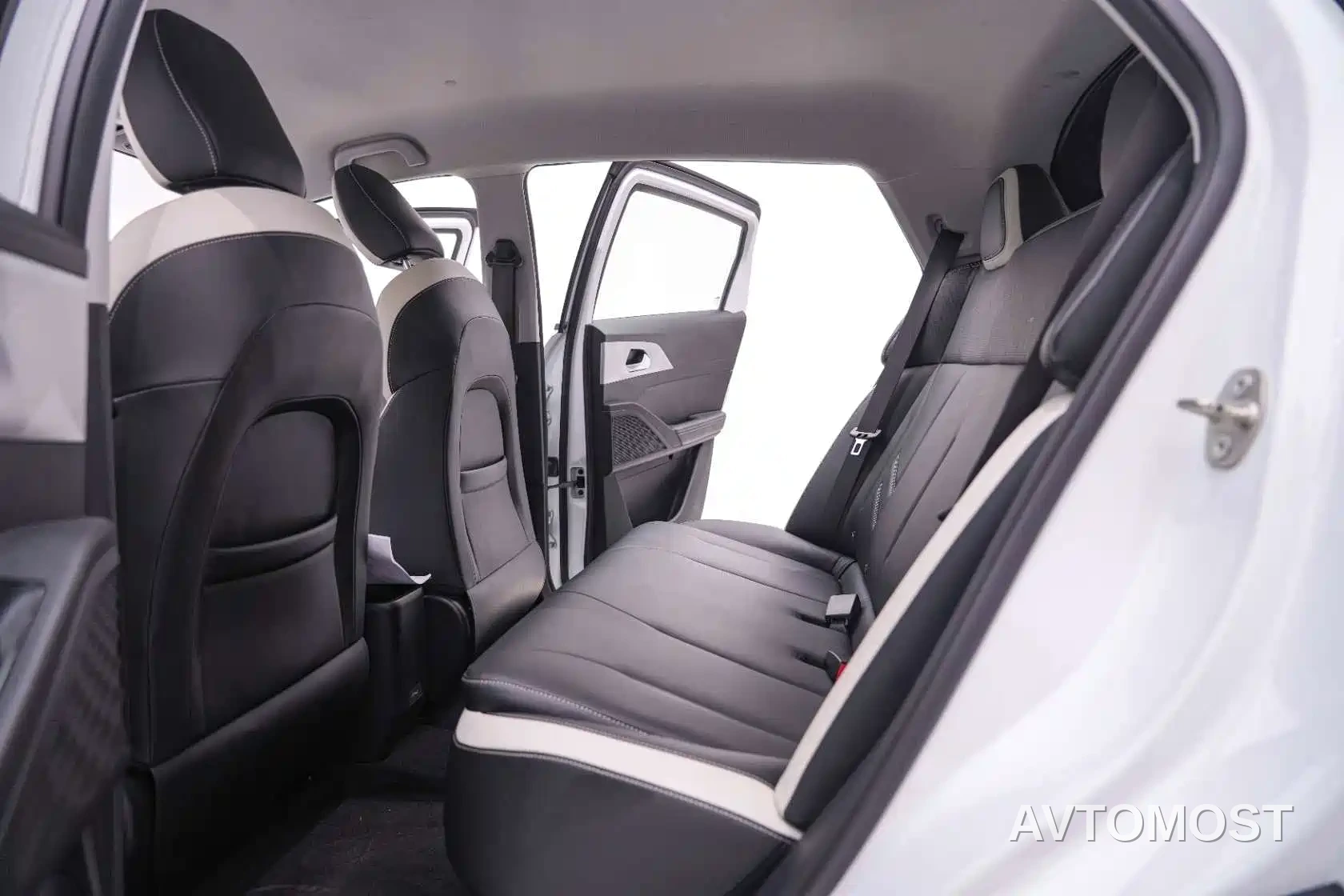 Geely Geometry E Firefly 2022 320KM Well-behaved Tiger 4-seater — фото 23