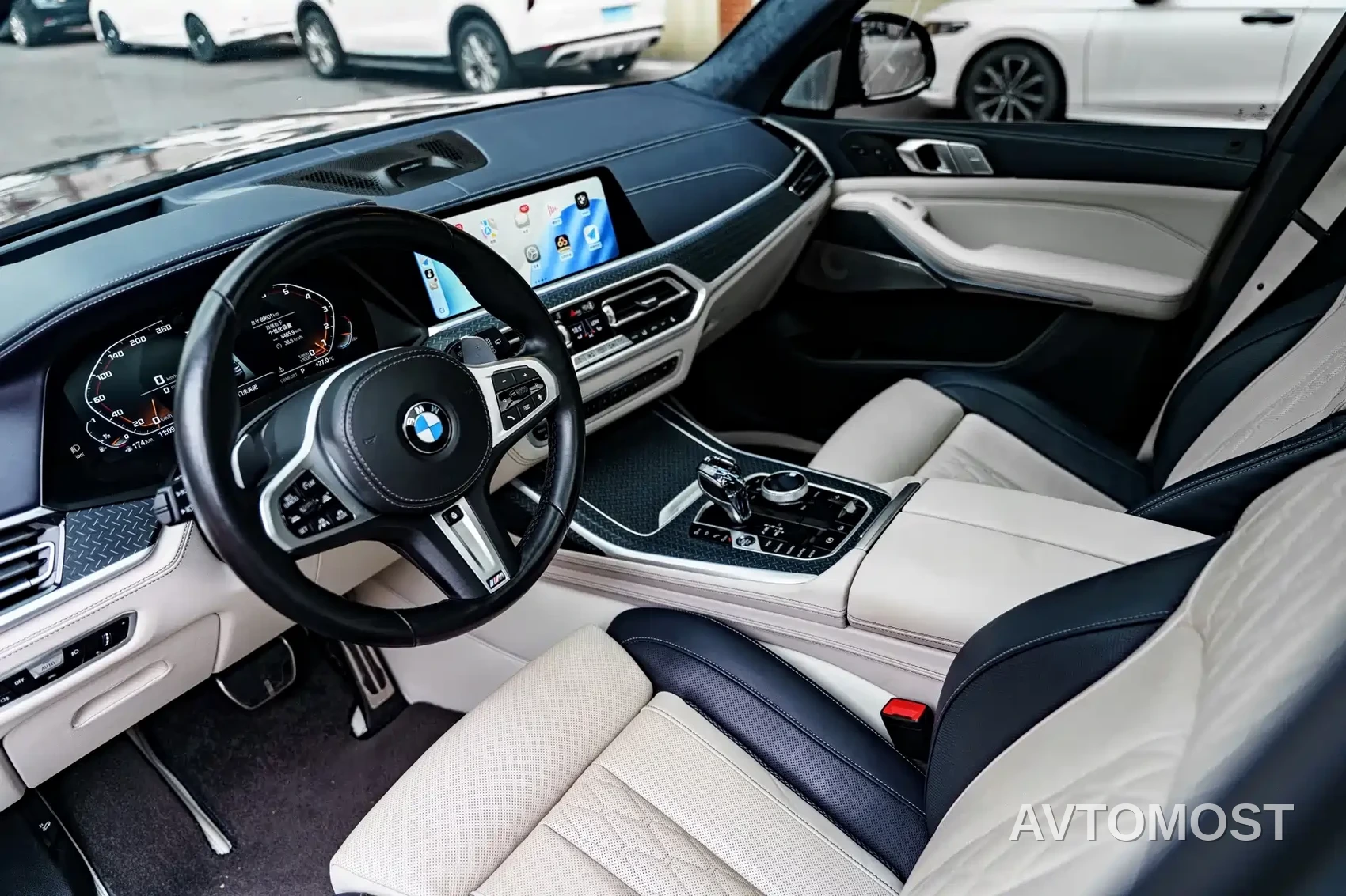BMW X7 2022 xDrive M50i — фото 9